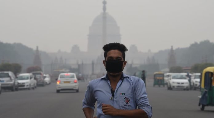 प्रदूषण से बचाने में कारगर नहीं मास्क