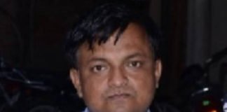 फार्मासिस्ट को घसीट ले गया ट्रक, मौत से परिवार में पसरा सन्नाटा