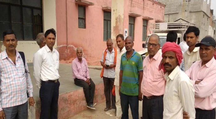 ट्रक की चपेट में आने से फार्मासिस्ट की मौत