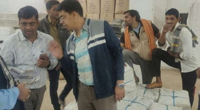 ट्रांसपोर्ट से 80 हजार इंजेक्शनों का जखीरा जब्त