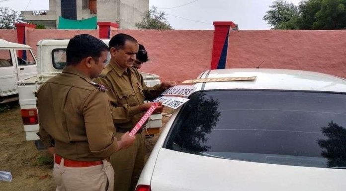 96 हजार नशीले कैप्सूल कार में ले जाता युवक गिरफ्तार
