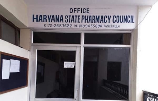 फार्मेसी काउंसिल के रजिस्ट्रार मामले में सरकार ने नहीं दिया जवाब