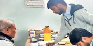 चिकित्सा विभाग का अवैध क्लीनिक पर छापा, दवाइयां जब्त