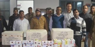 ड्रग विभाग ने नकली दवाई सप्लाई गिरोह पकड़ा