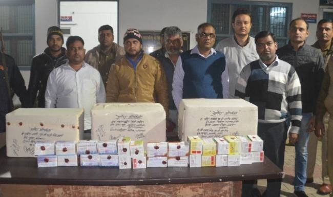 ड्रग विभाग ने नकली दवाई सप्लाई गिरोह पकड़ा