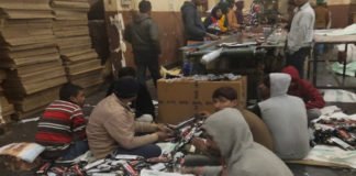 तीन गुटखा कंपनियों पर रेड, 100 करोड़ का मिलावटी गुटखा जब्त