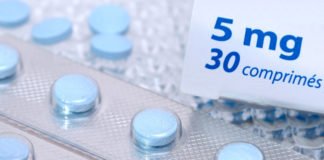 लापरवाही! डॉक्टर ने पुरुष रोगी को लिख दी गर्भ रोकने की दवा