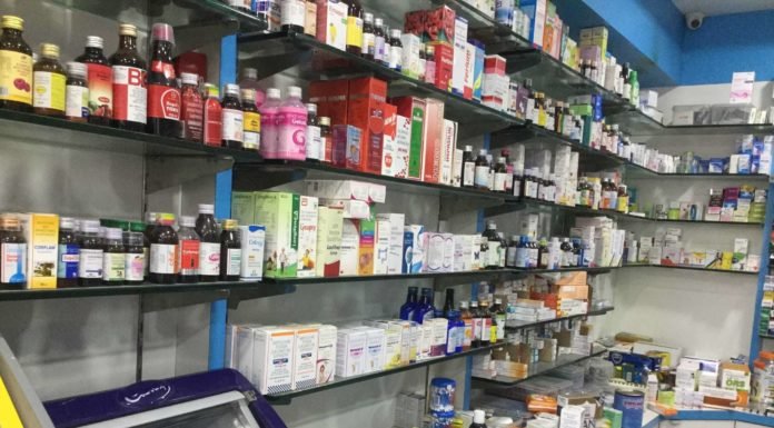 बगैर पर्चे के दवा बेच रहे सात मेडिकल संचालक गिरफ्तार