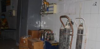 ऑक्सीजन का स्टॉक बढ़ा ,लेकिन खाली सिलेंडरों की हो रही कमी