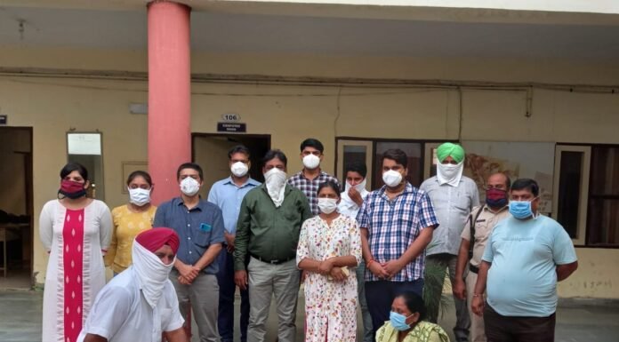 स्वास्थ्य विभाग ने लिंग जांच गिरोह का किया भंडाफोड़