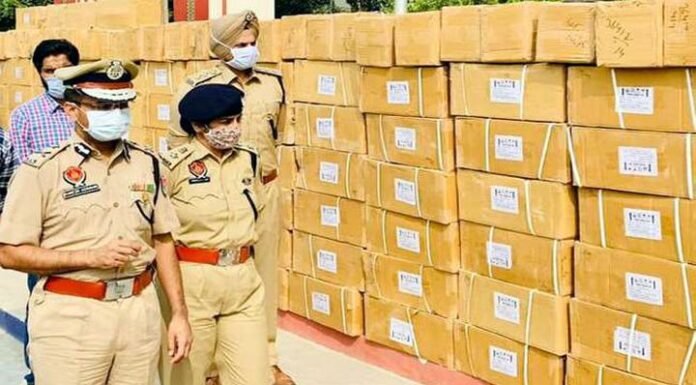 जयपुर के एक गोदाम में रेड, भारी मात्रा में प्रतिबंधित दवाइयां बरामद
