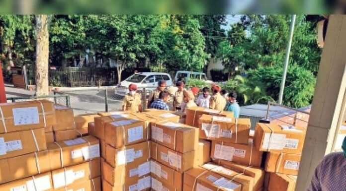फार्मासिस्ट का फर्जीवाड़ा, 12 फर्जी लाइसेंस पर नशीली दवाइयों की सप्लाई, 4 करोड़ की दवा मिली