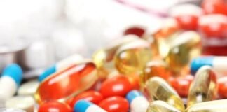 प्रतिबंधित नशीली दवाओं का धंधा जोरों पर