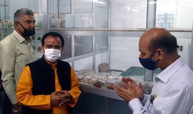 आयुर्वेदिक दवाओं की जांच अब रानीखेत में ही होगी