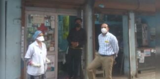 झोलाछाप डाॅक्टर्स पर प्रशासन की कार्रवाई, 42 क्लीनिक सील