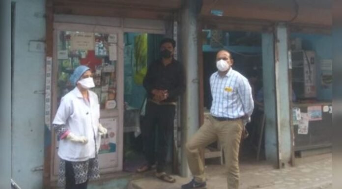 झोलाछाप डाॅक्टर्स पर प्रशासन की कार्रवाई, 42 क्लीनिक सील
