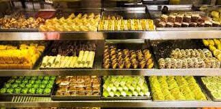 अब मिठाइयों पर भी लिखी जाएगी एक्सपायरी डेट