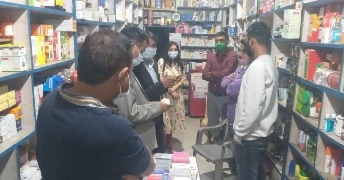 स्वास्थ्य विभाग की टीम ने मेडिकल पर मारा छापा , एमटीपी किट बरामद