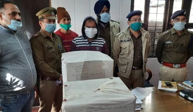 भारी मात्रा में नशे के कैप्सूल बरामद, मेडिकल स्टोर संचालक गिरफ्तार
