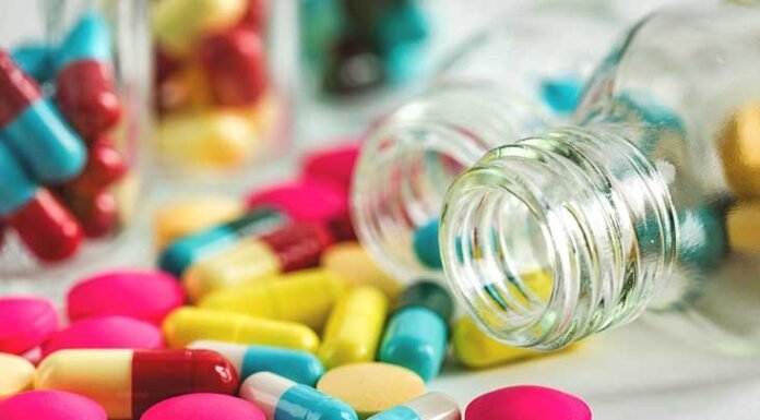 ट्रामाडोल के 1200 कैप्सूल के साथ एक गिरफ्तार