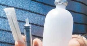 दवा विभाग की टीम ने मारा छापा, 72 सौ ऑक्सीटोसिन इंजेक्शन की खेप जब्त की