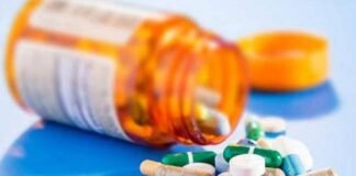 लाखों की नशीली दवा जब्त , मेडिकल स्टोर संचालक गिरफ्तार