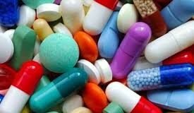 मेडिकल कालेज के सेंट्रल स्टोर से बिक रहीं घटिया दवाएं, इंजेक्शन का नमूना लेकर जांच के लिए भेजा