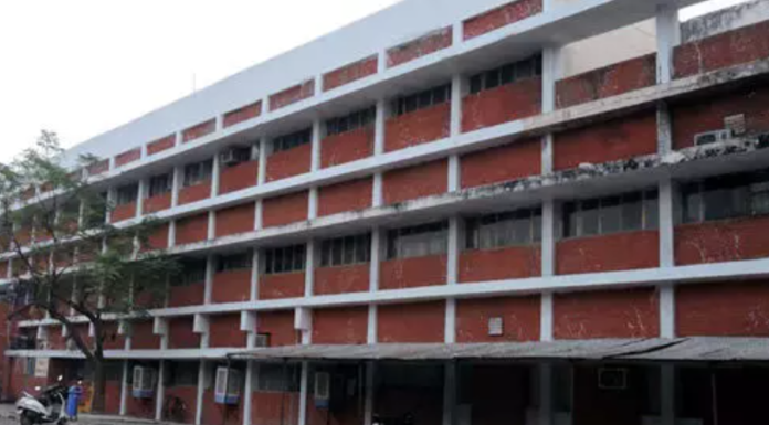 इस सामान्य अस्पताल में दो साल से नहीं हो रहे आंखों के ऑपरेशन, नेत्र विशेषज्ञों की कमी
