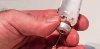 धड़ल्ले से बिक रहा प्रतिबंध ऑक्सीटोसिन इंजेक्शन