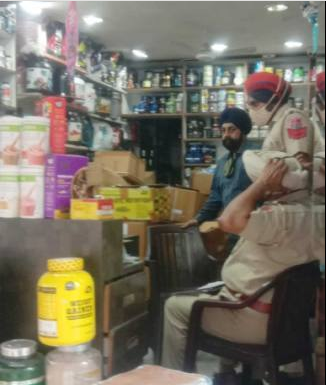 नशीली गोलियों का जखीरा बरामद, दवा व्यापारी के गोदाम सील