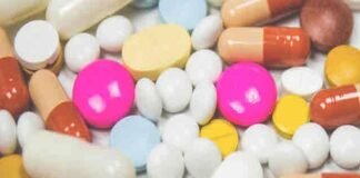 कोरोना महामारी के दौर में जरूरी दवाओं के नाम पर हो रही कालाबाजारी, कंपनियों ने जारी किया अलर्ट