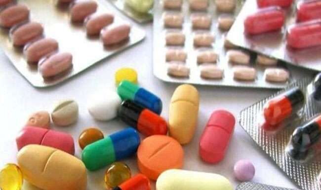 प्रतिबंधित नशीली दवा के साथ महिला गिरफ्तार