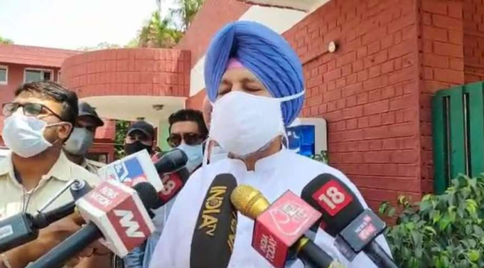 1 लाख वैक्सीन डोज बर्बाद हो गई तो कोई बड़ी बात नहीं”, पंजाब के स्वास्थ्य मंत्री का बयान