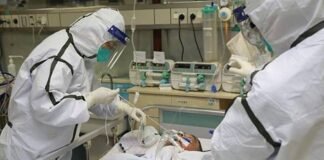 खुलेआम ब्लैक मार्केटिंग में बिक रही कोरोना मरीजों की दवा, रोगियों की संख्या बढ़ते ही रेमडेसिवर की हुई किल्लत