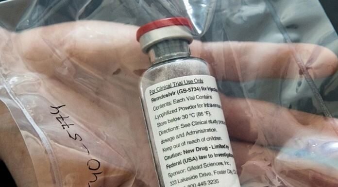 कोरोना के मरीजों के लिए बुरी खबर, जरूरी जीवन रक्षक दवाएं आउट ऑफ स्टॉक