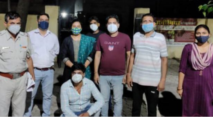 पकड़ में न आये इसलिए चलती गाड़ी में कर रहे थे भ्रूण लिंग जांच, फिर भी पकड़ में आ गए कोख के कातिल