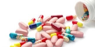 नकली दवा की सूचना पर औषधि निरीक्षक ने मेडिकल स्टोर पर मारा छापा, 94 हजार की दवा बरामद