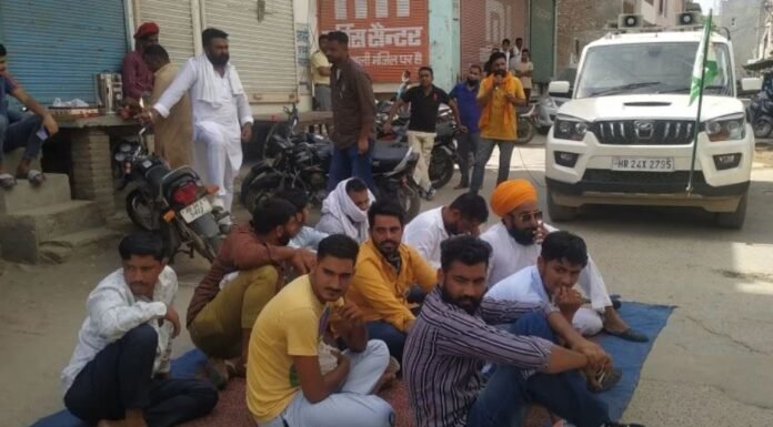 निजी अस्पताल का कारनामा, पथरी के ऑपरेशन में कटी नस, आईसीयू में मरीज गंभीर, परिजनों ने दिया धरना
