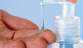 इन दवाओं के साथ सैनिटाइजर के नमूने जांच में फेल, दवा निर्माता कंपनी को भेजा नोटिस