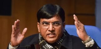 स्वास्थ्य मंत्री ने फार्मा कंपनियों से भारत में जेनेरिक दवाओं की हिस्सेदारी बढ़ाने का किया आग्रह