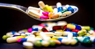 पर्चा होने पर भी नाबालिगों को नारकोटिक्स से संबंधित दवाएं नहीं देने के स्पष्ट निर्देश