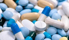 मुसीवत ने अधोमानक दवाओं की सप्लाई करने वाली दवा कंपनियां, लटकी काईवाई की तलवार