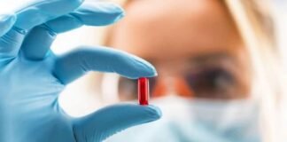 कोरोना का कारगर इलाज कर सकती है दवा Molnupiravir, इमरजेंसी इस्तेमाल के लिए मांगी मंजूरी