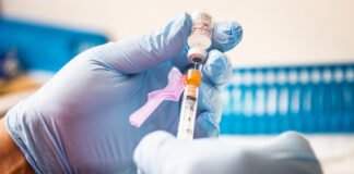 कम प्रभावी है कोविड के सभी टीके covid vaccine