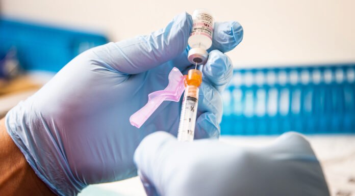 पांच से 11 साल के बच्चों के लिए फाइजर कोविड टीके को मंजूरी covid vaccine