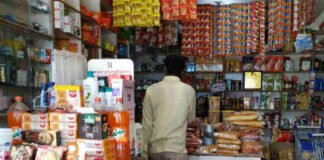 नियम को ताक पर रख मेडिकल स्टोर का संचालन