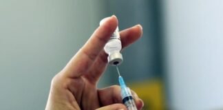 ओमिक्रॉन के खिलाफ मार्च तक वैक्सीन होगी तैयार