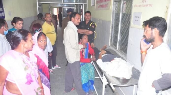 दलालों पर नकेल कसने में फेल प्रशासन, इंजेक्शन लगाते ही लड़के की मौत