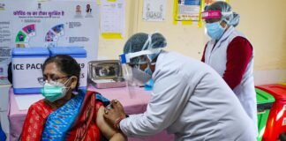 पात्र आबादी के 60 प्रतिशत से अधिक हिस्से को लगा वैक्सीन का डोज