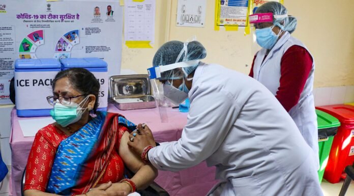 पात्र आबादी के 60 प्रतिशत से अधिक हिस्से को लगा वैक्सीन का डोज